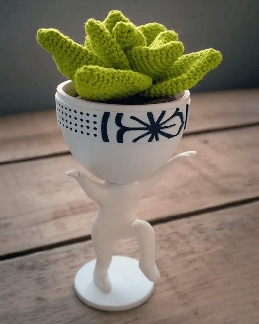 Figurina recenzii Google/Cadou Karate, cod QR si NFC, suport plante - 3dmarket.ro